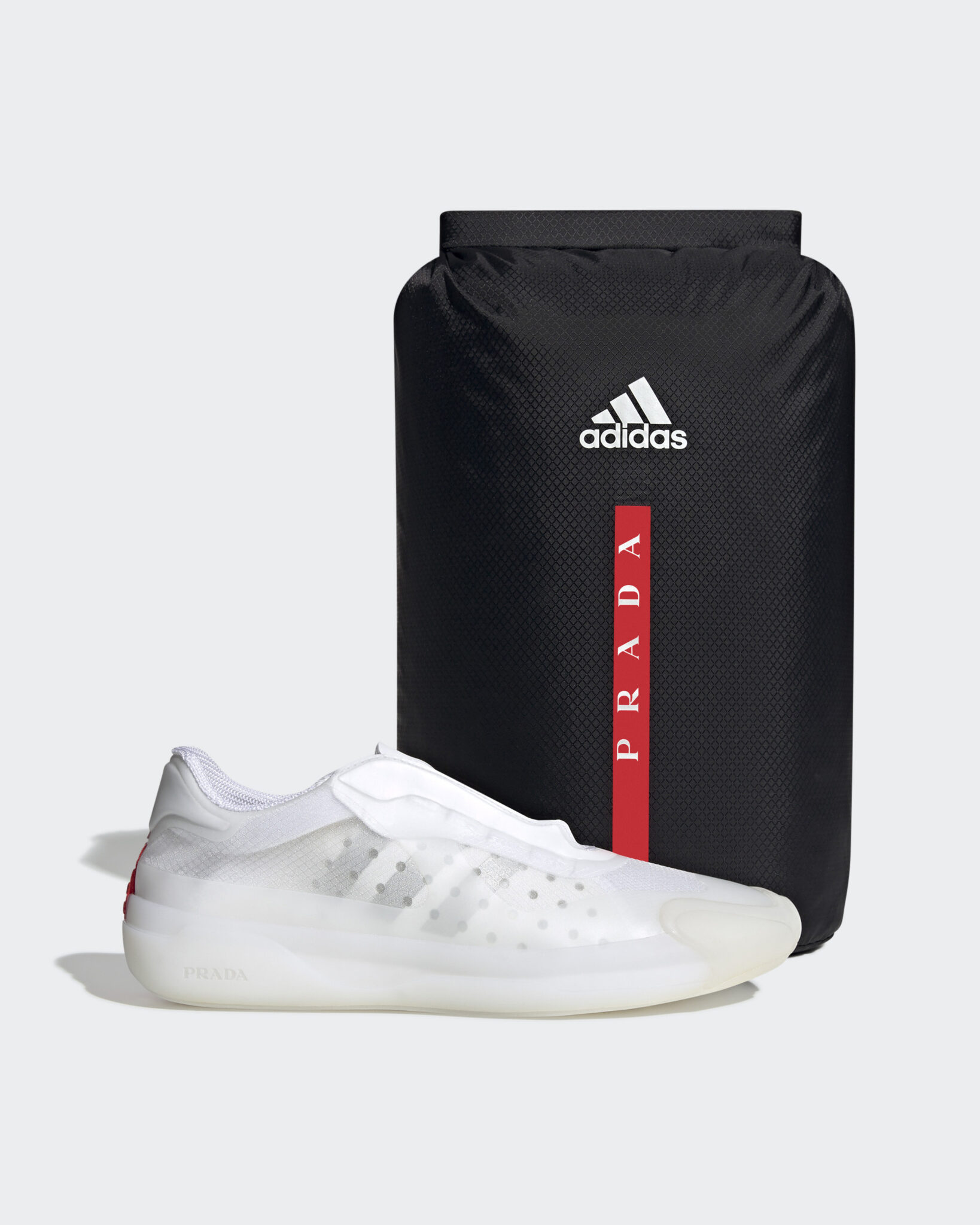 prada luna rossa trainers